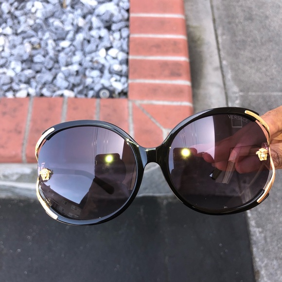 COPY - Versace sunglasses main image 4